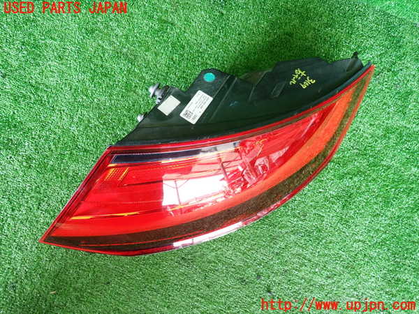 2UPJ-31071530]アウディ・TT クーペ(FVCJS)右テールランプ 中古_m0002.jpg
