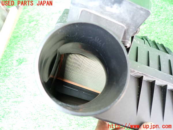 2UPJ-31072560]アウディ・TT クーペ(FVCJS)エアクリーナーボックス 中古_m0004.jpg