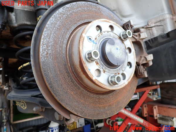 2UPJ-31074300]アウディ・TT クーペ(FVCJS)右リアナックルハブ 中古_m0001.jpg