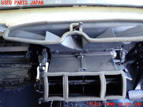 2UPJ-31076081]アウディ・TT クーペ(FVCJS)エバポレーター1 中古_m0004.jpg