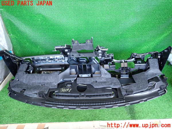 2UPJ-31077505]アウディ・TT クーペ(FVCJS)ダッシュボード 中古_m0005.jpg