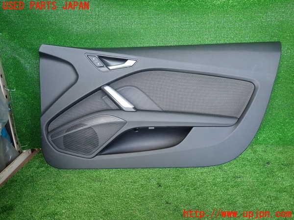 2UPJ-31071234]アウディ・TT クーペ(FVCJS)右前ドア内張り 中古_m0001.jpg