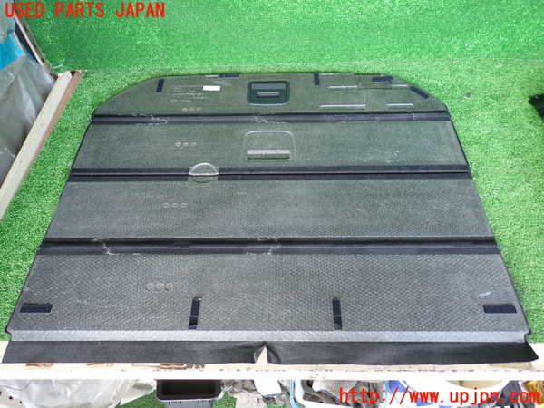 2UPJ-31077771]アウディ・TT クーペ(FVCJS)ラゲッジトレイ1 中古_m0004.jpg