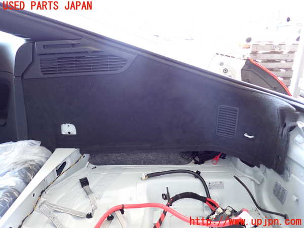 2UPJ-31077675]アウディ・TT クーペ(FVCJS)右リアピラートリム 中古_m0002.jpg