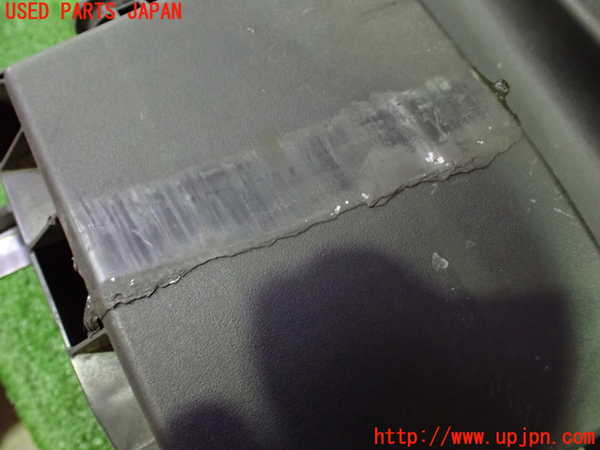 1UPJ-31082560]プジョー・RIFTER(リフター) エアクリーナーボックス 中古_m0003.jpg