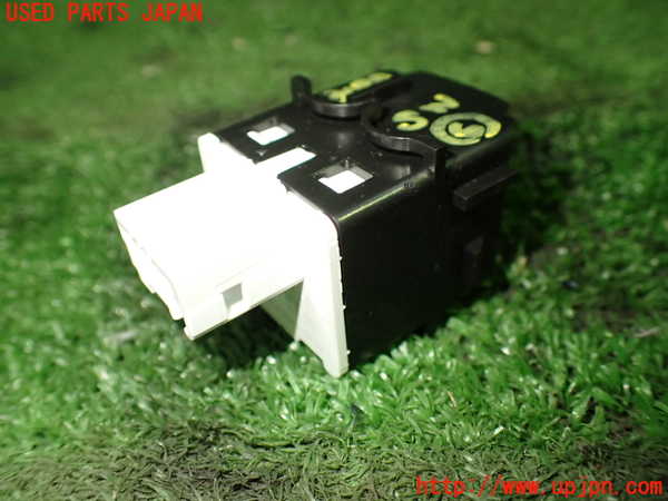 1UPJ-31086311]プジョー・RIFTER(リフター) スイッチ6 (ヘッドランプレベリング) 中古_m0002.jpg