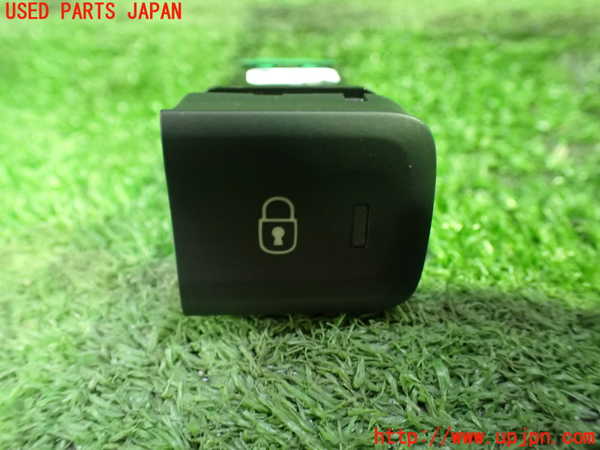 1UPJ-31086312]プジョー・RIFTER(リフター) スイッチ7 (ロック) 中古_m0001.jpg