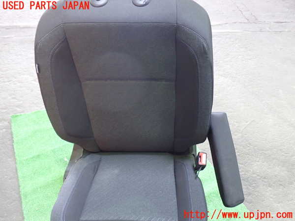1UPJ-31087035]プジョー・RIFTER(リフター) 運転席シート 中古_m0002.jpg