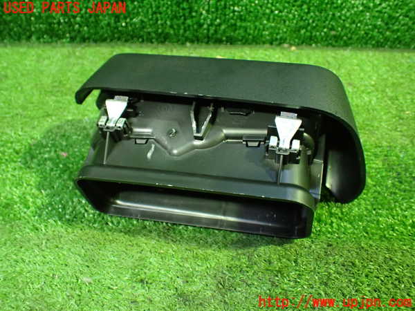 1UPJ-31087526]プジョー・RIFTER(リフター) エアコン吹き出し口1 (右) 中古_m0002.jpg