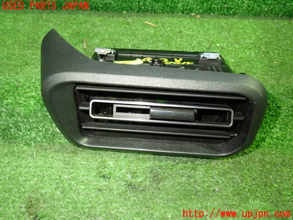 1UPJ-31087527]プジョー・RIFTER(リフター) エアコン吹き出し口2 (左) 中古_m0001.jpg