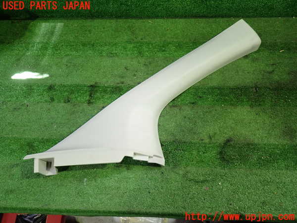 1UPJ-31087655]プジョー・RIFTER(リフター) 右フロントピラートリム 中古_m0001.jpg