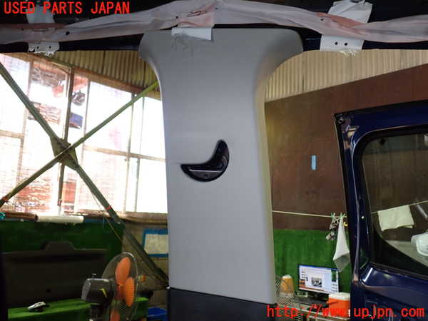 1UPJ-31087670]プジョー・RIFTER(リフター) 左センターピラートリム 中古_m0002.jpg