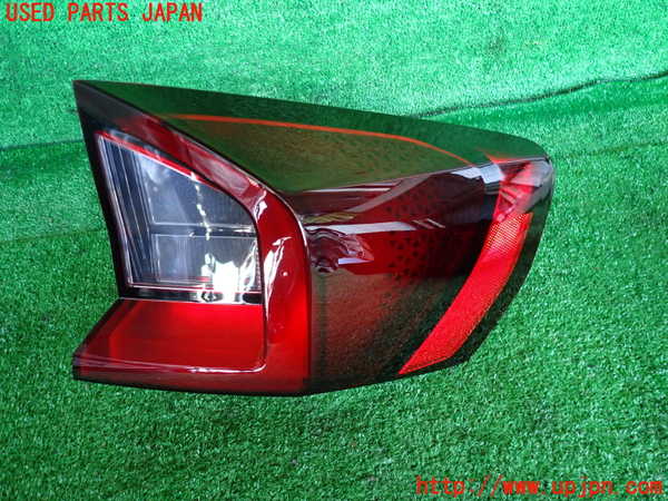 2UPJ-31091530]BMW X1(52EE20)右テールランプ 中古 (U11)_m0001.jpg