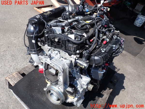 2UPJ-31092010]BMW X1(52EE20)エンジン B48A20P 4WD 中古 (U11)_m0001.jpg