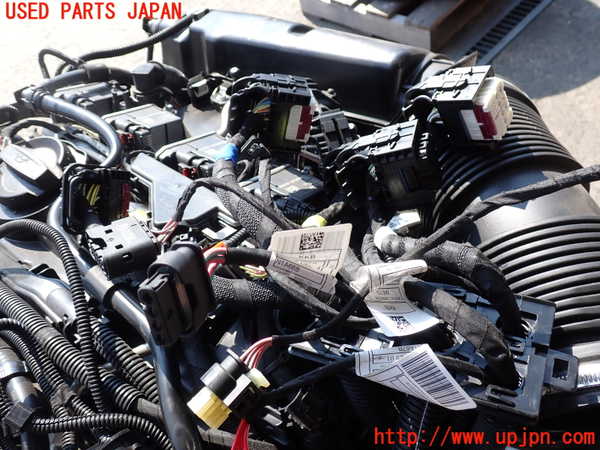 2UPJ-31092010]BMW X1(52EE20)エンジン B48A20P 4WD 中古 (U11)_m0003.jpg