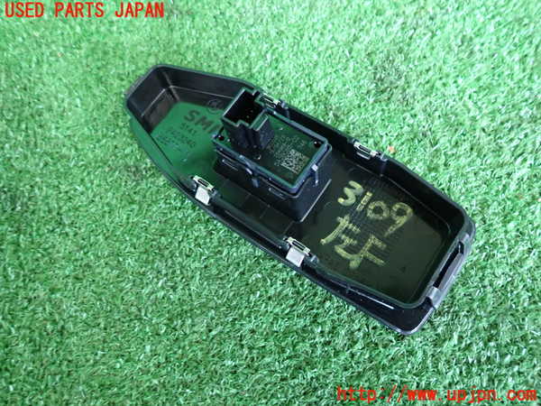 2UPJ-31096245]BMW X1(52EE20)左前パワーウィンドウスイッチ 中古 (U11)_m0002.jpg