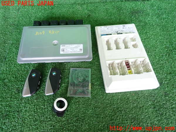 2UPJ-31096110]BMW X1(52EE20)エンジンコンピューター (DME) 中古 (U11)_m0001.jpg