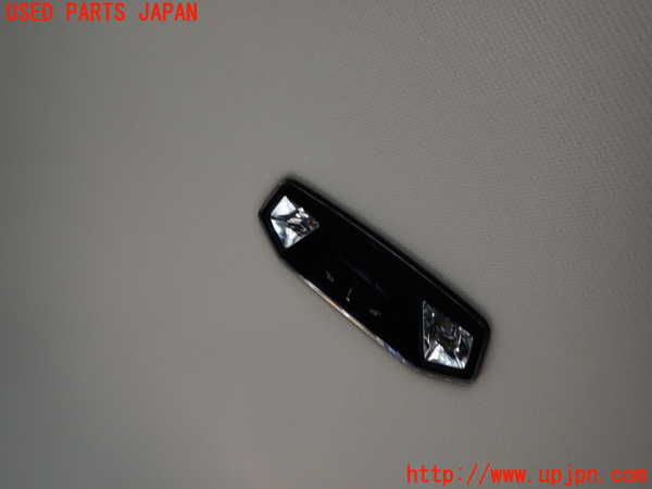 2UPJ-31096412]BMW X1(52EE20)ルームランプ2 (真中 2列目) 中古 (U11)_m0001.jpg