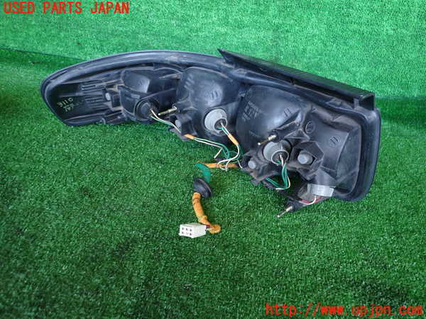 2UPJ-31101530]セリカ GT-FOUR(ST205)右テールランプ 中古_m0002.jpg