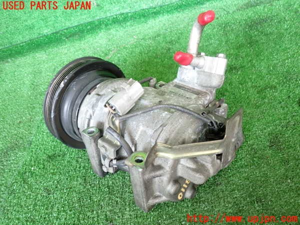 2UPJ-31106025]セリカ GT-FOUR(ST205)エアコンコンプレッサー 中古_m0002.jpg