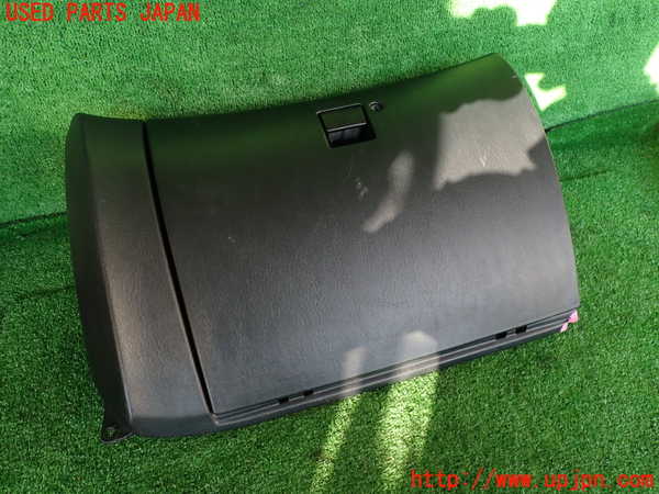 2UPJ-31107516]セリカ GT-FOUR(ST205)グローブボックス1 中古_m0001.jpg
