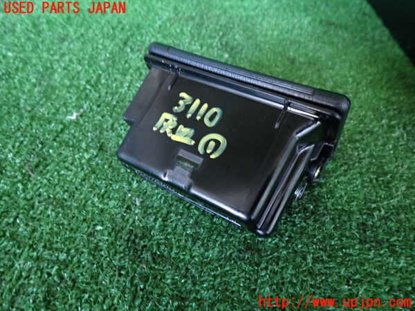 2UPJ-31107821]セリカ GT-FOUR(ST205)灰皿1 中古_m0004.jpg