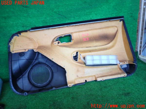 2UPJ-31101264]セリカ GT-FOUR(ST205)左ドア内張り (ジャンク品) 中古_m0004.jpg