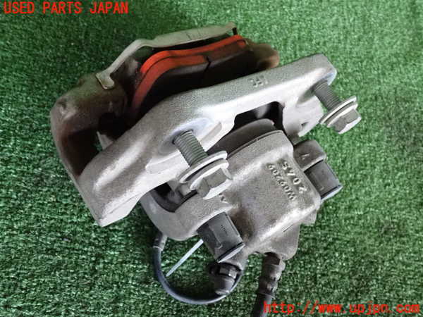 2UPJ-31114085]BMW 420i グランクーペ(4A20)左フロントキャリパー 中古 F36_m0002.jpg