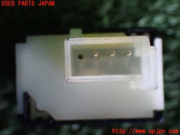 2UPJ-31116307]BMW 420i グランクーペ(4A20)スイッチ2 (トランクオープナー) 中古 F36_m0004.jpg