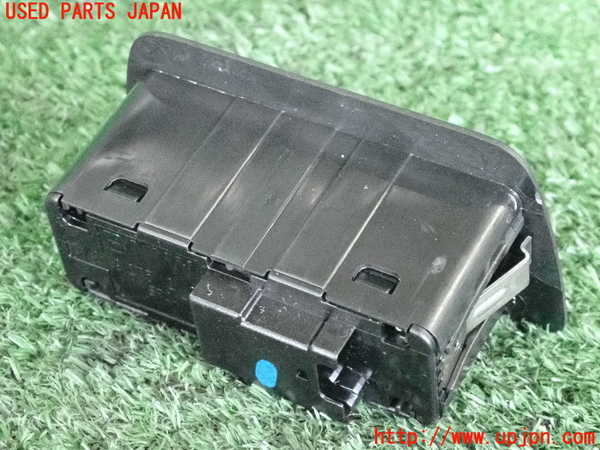 2UPJ-31116311]BMW 420i グランクーペ(4A20)スイッチ6 (ドアロック) 中古 F36_m0002.jpg