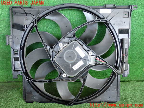 2UPJ-31116836]BMW 420i グランクーペ(4A20)電動ファン1 中古 F36_m0002.jpg