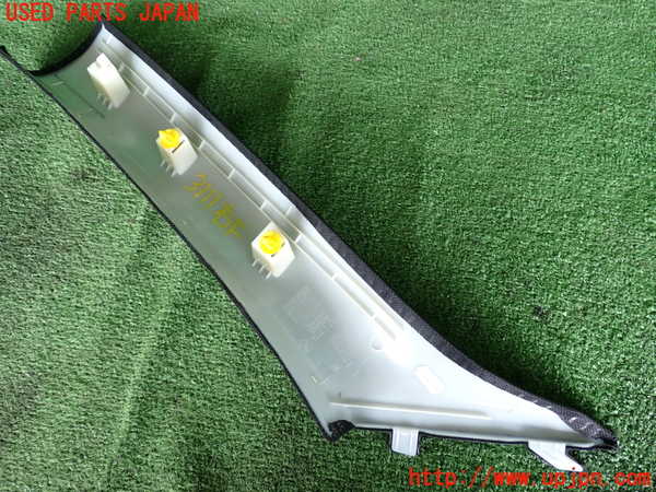 2UPJ-31117655]BMW 420i グランクーペ(4A20)右フロントピラートリム 中古 F36_m0002.jpg