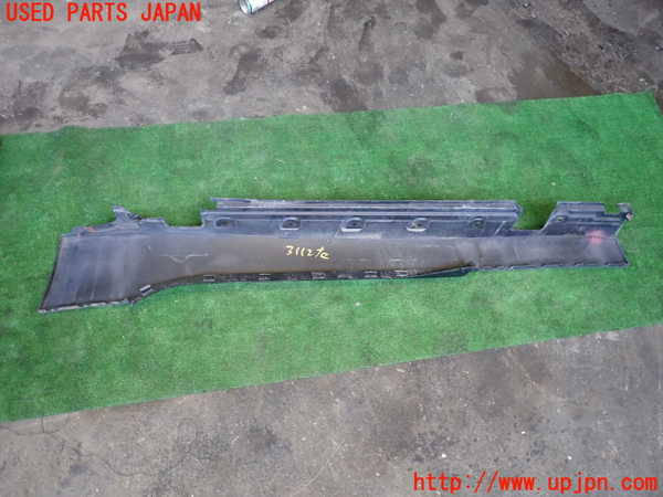 2UPJ-31121390]BMW Z4(LM25)(E89)右サイドステップ 中古_m0004.jpg