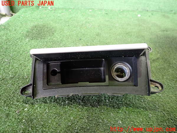 2UPJ-31127821]BMW Z4(LM25)(E89)灰皿1 中古_m0002.jpg