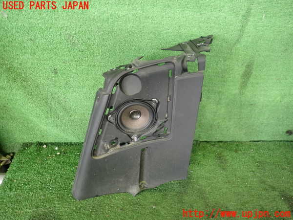 2UPJ-31127675]BMW Z4(LM25)(E89)右リアピラートリム 中古_m0001.jpg
