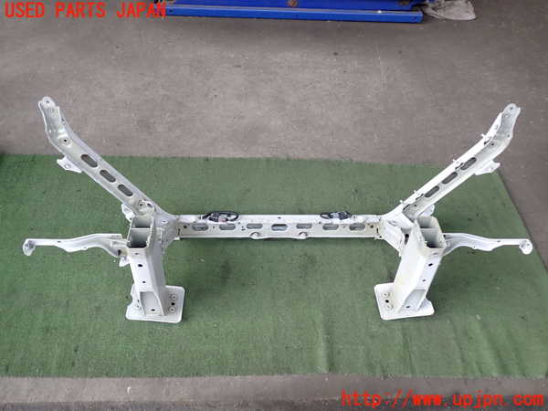 2UPJ-31131041]キャデラック・ATS(A1SL)コアサポート 中古_m0003.jpg