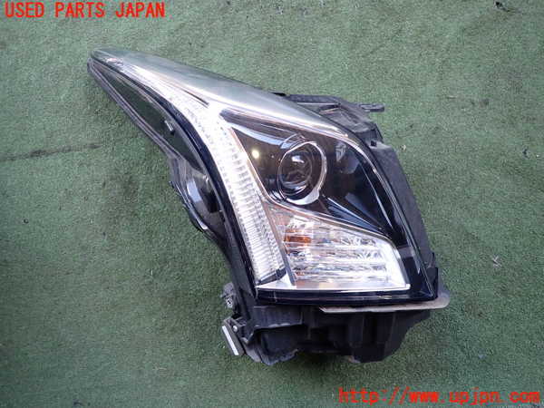 2UPJ-31131130]キャデラック・ATS(A1SL)右ヘッドライト HID 中古_m0001.jpg