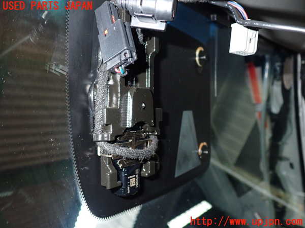 2UPJ-31131195]キャデラック・ATS(A1SL)フロントガラス 中古_m0005.jpg