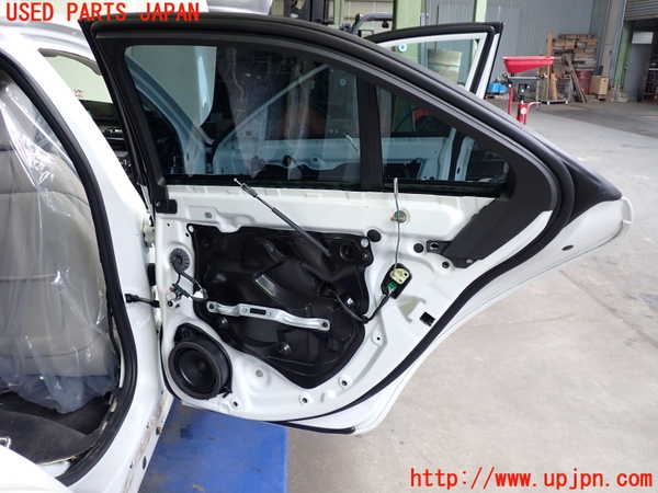 2UPJ-31131290]キャデラック・ATS(A1SL)右後ドア 中古(43R-000004 M2H4/43R-000262 M504)_m0005.jpg