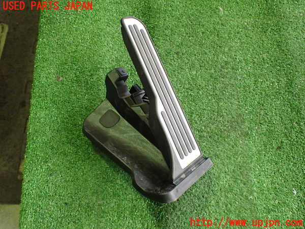 2UPJ-31136382]キャデラック・ATS(A1SL)センサー2 (アクセルペダル) 中古_m0001.jpg