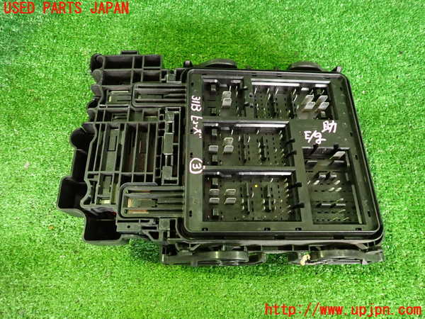 2UPJ-31136743]キャデラック・ATS(A1SL)ヒューズボックス3 中古_m0003.jpg