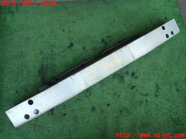 2UPJ-31141014]アルテッツァ(SXE10)フロントバンパーホースメント 中古_m0001.jpg