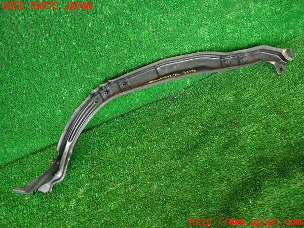 2UPJ-31141140]アルテッツァ(SXE10)右ヘッドライトリム 中古_m0002.jpg