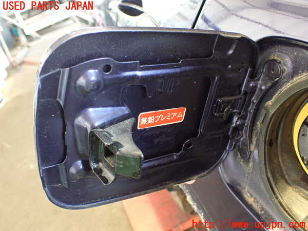 2UPJ-31141690]アルテッツァ(SXE10)フューエルリッド 中古_m0004.jpg