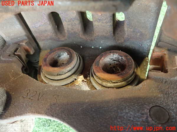 2UPJ-31144080]アルテッツァ(SXE10)右フロントキャリパー 中古_m0003.jpg