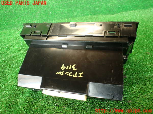 2UPJ-31146066]アルテッツァ(SXE10)エアコンスイッチ1 中古_m0003.jpg