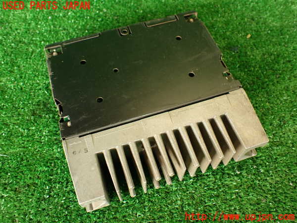 2UPJ-31146525]アルテッツァ(SXE10)アンプ 中古_m0002.jpg