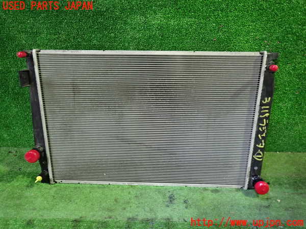 1UPJ-31152321]ヴェルファイアハイブリッド(AYH30W)ラジエーター1 中古_m0001.jpg