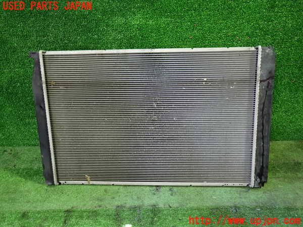 1UPJ-31152321]ヴェルファイアハイブリッド(AYH30W)ラジエーター1 中古_m0002.jpg
