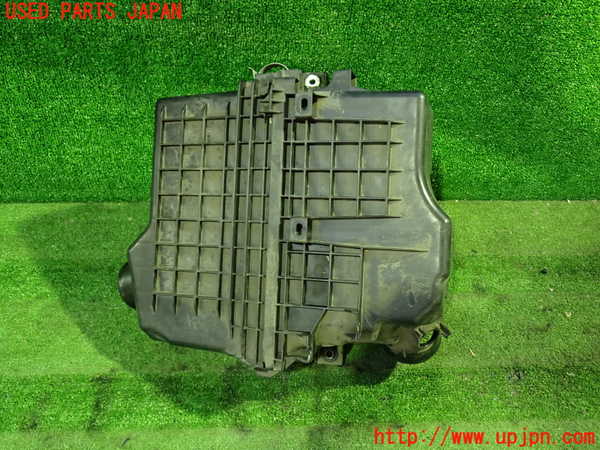 1UPJ-31152560]ヴェルファイアハイブリッド(AYH30W)エアクリーナーボックス 中古_m0001.jpg